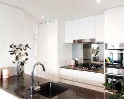 RNR Serviced Apartments North Melbourne