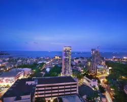 ASTON Makassar Hotel & Convention Center