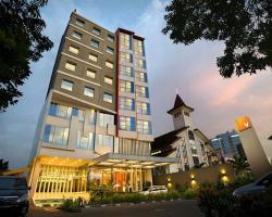 V Hotel Tebet