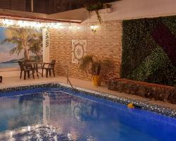 Hostal Perla Real Inn