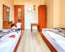 Babel Hostel, Dworzec PKP, Rynek