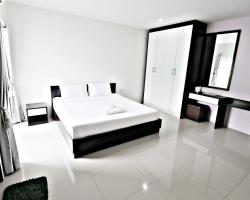 Hua Hin Irooms