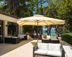 Hotel Flores