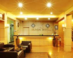 Bunda Hotel Padang - Halal Hotel