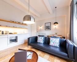 Linton Collection - 28 North Bridge