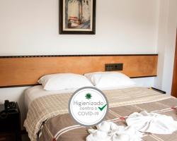 Holz Hotel