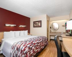 Red Roof Inn Louisville Expo Airport