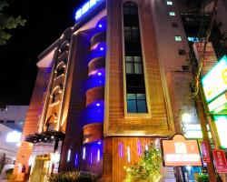 アウディ ガーデン ビジネス ホテル