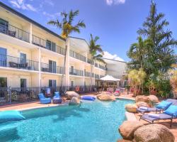 Cairns Queenslander Hotel & Apartments