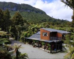 Te Nikau Retreat