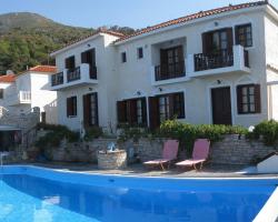 Violetta Seaside Studios&Apartments