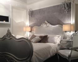 D.R.Rome Spanish Luxury Suites