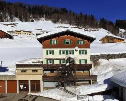 Comfortable Apartment near Ski Area in Sonntag