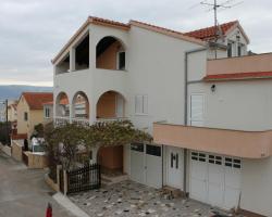 Apartments Budimir