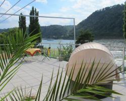 Cozy Holiday Home in Sankt Goarshausen near River Rhine