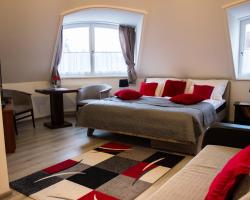 Vadász Panzió és Étterem