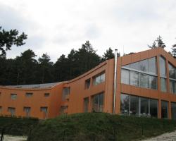 Family Hotel The Body