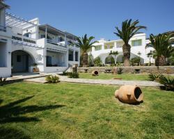 Porto Raphael Residences & Suites