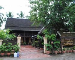 Villa Lao Wooden House