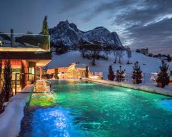 ABINEA Dolomiti Romantic SPA