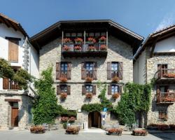 Hotel Rural El Almadiero