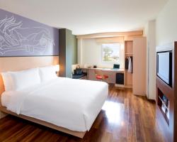 ibis Vientiane Nam Phu