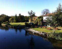 Bridge Hotel Brandon