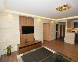 Arpad Bridge Apartments