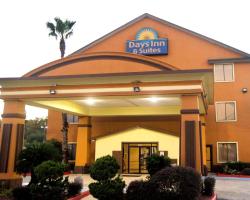 Days Inn & Suites by Wyndham Houston North/Aldine