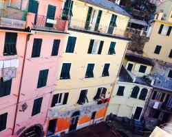 Vernazza Holiday