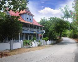 Coconut Paradise Lodge
