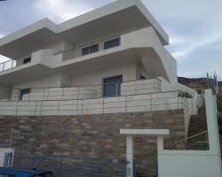 Dimitris House
