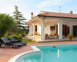 La Villa - Luxury Home