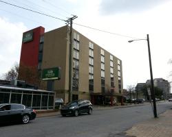 GuestHouse Inn & Suites Nashville/Vanderbilt
