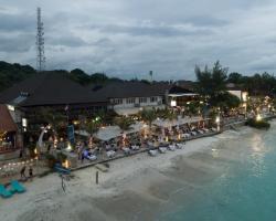 Scallywags Resort