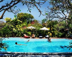 Bumas Hotel