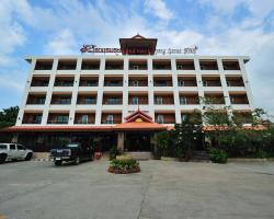 Rayong Lanna Hotel