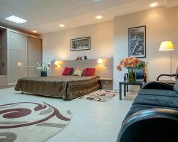 *Esperanto Aparthotel