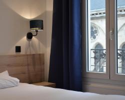 Hôtel De La Perdrix Rouge