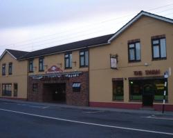 Monaghans Harbour Hotel