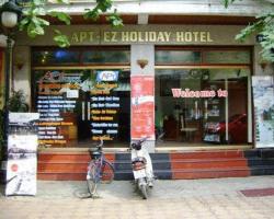 Apt Ezholiday Hotel