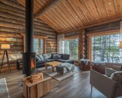 Wilderness Hotel Nellim & Igloos