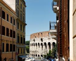 Colosseo Apartments and Rooms - Rome City Centre