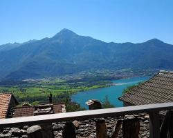 Appartamenti Montemezzo Le Case in Pietra