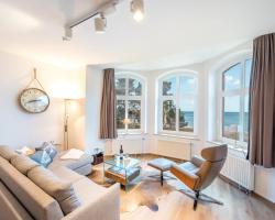 Villa Glückspilz by Schewe