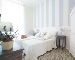 Lungomare Rooms & Charme