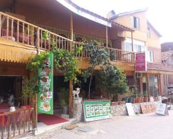 Mustafa Hotel