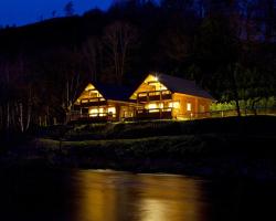 Coed-Y-Glyn Log Cabins