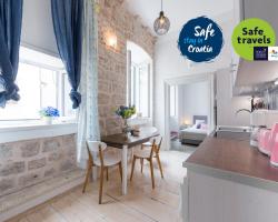 라 피아자 아파트 