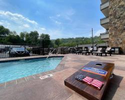 Howard Johnson by Wyndham Downtown Gatlinburg